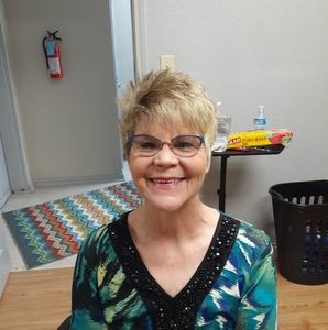 Meet your Posher, Gail